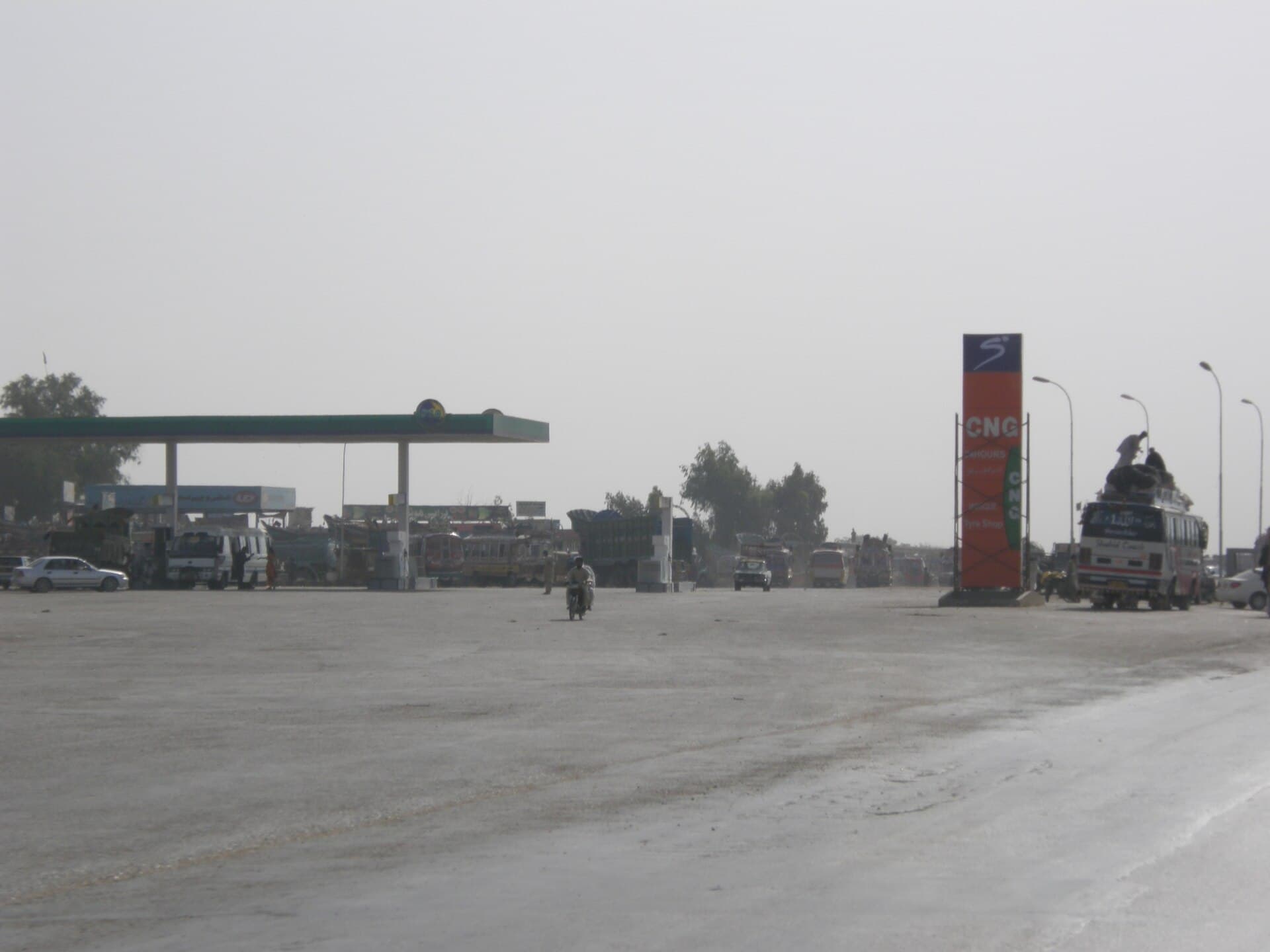 PSO signs petroleum supply agreement with Oman's OQ Trading