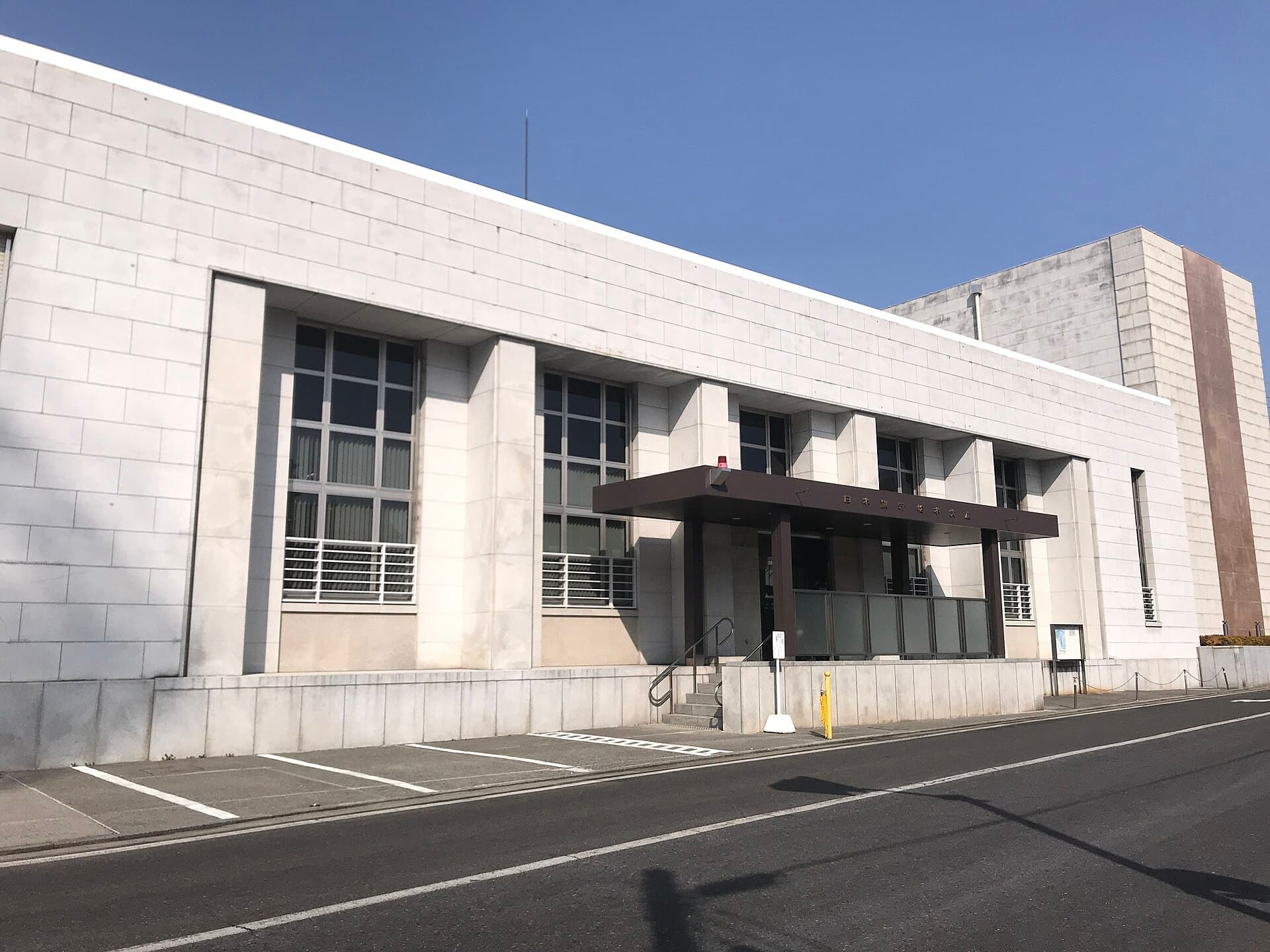 BOJ keeps interest rates steady, signals further rate hikes