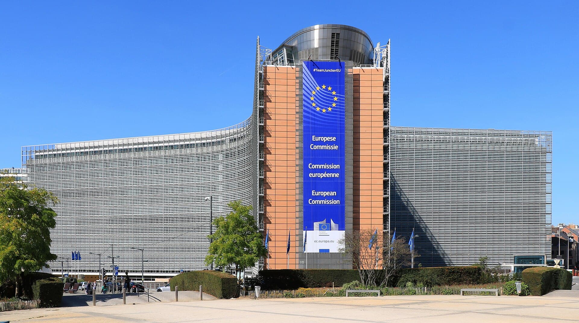 ESMA moves to shrink EU Taxonomy reporting burden with narrower OpEx KPI